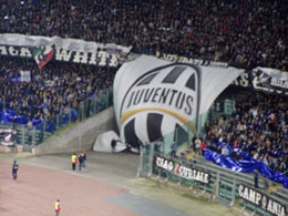 Stadio delle Alpi, Torino-Juventus