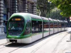 Visita Torino in Tram e autobus
